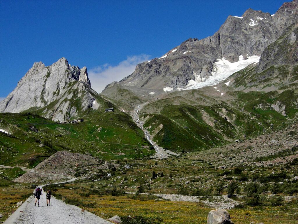 L’ultimo parte della Val Veny, con le Pyramides Calcaires.